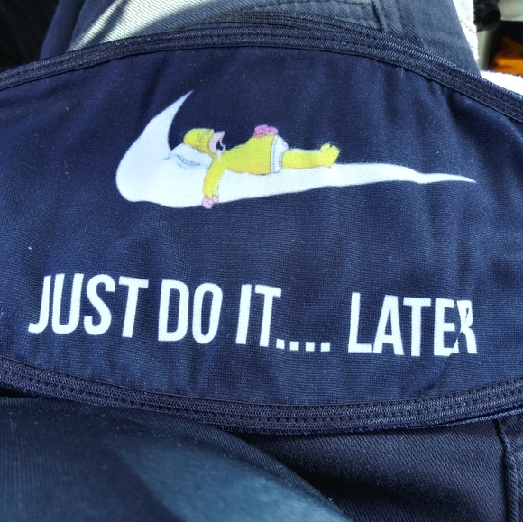 Custom facemasks - Picture 4 of 9